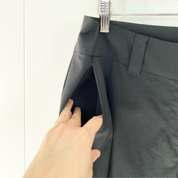 Eileen Fisher black tapered leg pants 35” waist, 30.5” inseam - Picture 4 of 13